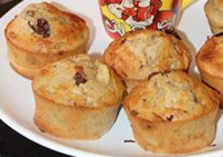 RECIPE MAIN IMAGE Muffins aux poires, chocolat et farine de sarrasin