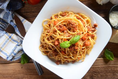 RECIPE MAIN IMAGE Spaghetti à la bolognaise