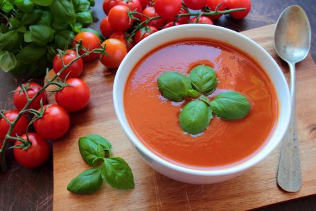 RECIPE MAIN IMAGE Soupe à la tomate