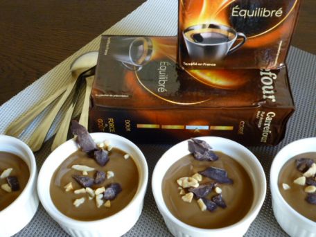 RECIPE MAIN IMAGE Crèmes dessert au café avec le Pur Arabica moulu Carrefour