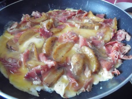 RECIPE MAIN IMAGE Omelette aux potatoes