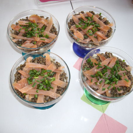 RECIPE MAIN IMAGE Salade de lentilles au saumon fumé