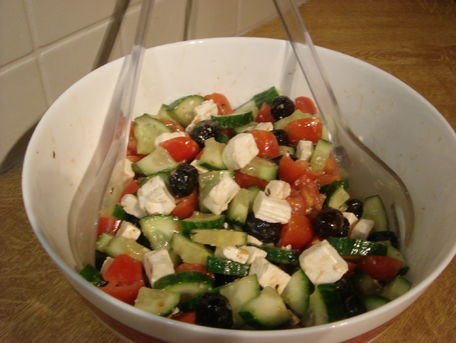 RECIPE MAIN IMAGE Salade Grecque