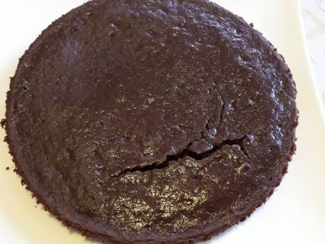 RECIPE MAIN IMAGE Mi-cuit au chocolat sans sucre et matières grasses ajoutées