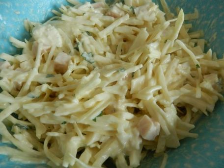 RECIPE MAIN IMAGE Salade de chou au curry