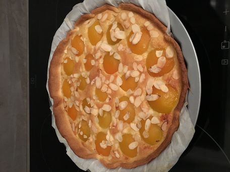 RECIPE MAIN IMAGE Tarte abricots amande !
