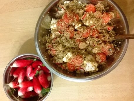 RECIPE MAIN IMAGE Salade de quinoa, feta radis et pastèque 