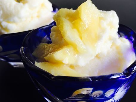 RECIPE MAIN IMAGE Yaourt glacé aux ananas