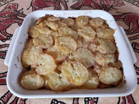 RECIPE MAIN IMAGE Gratin de pommes de terre au Grana padano Carrefour