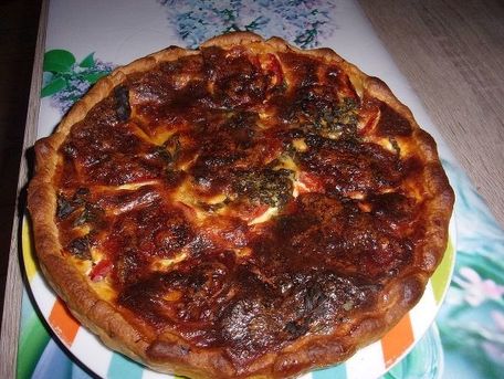 RECIPE MAIN IMAGE Tarte tomates, basilic et mozzarella