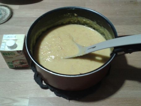 RECIPE MAIN IMAGE Soupe de Potiron au Curry