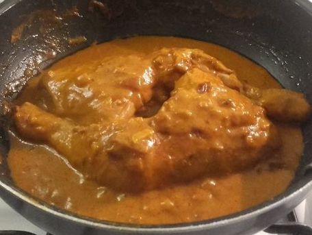 RECIPE MAIN IMAGE Cuisses de poulet à l'indienne