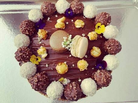 RECIPE MAIN IMAGE Gâteau au chocolat et Ferrero