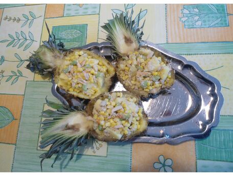 RECIPE MAIN IMAGE Salade Ananas et Crabe