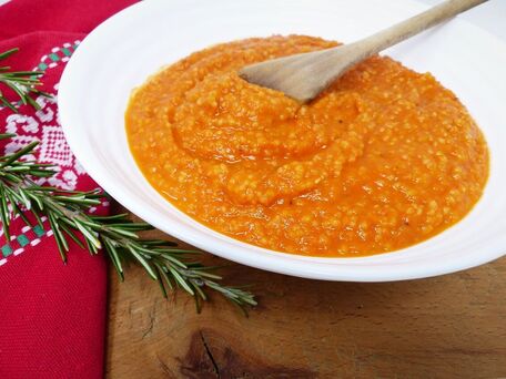 RECIPE MAIN IMAGE Soupe de tomate à la semoule