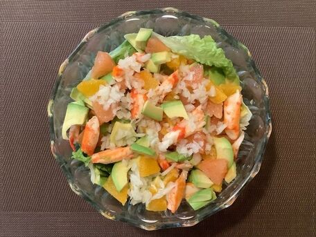 Salade de vermicelle de riz, avocat et surimi - Recette Ptitchef