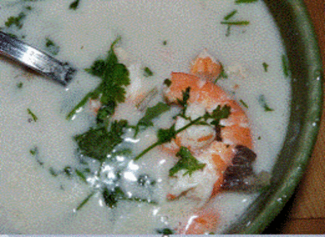 RECIPE MAIN IMAGE Soupe de crevettes au lait de coco
