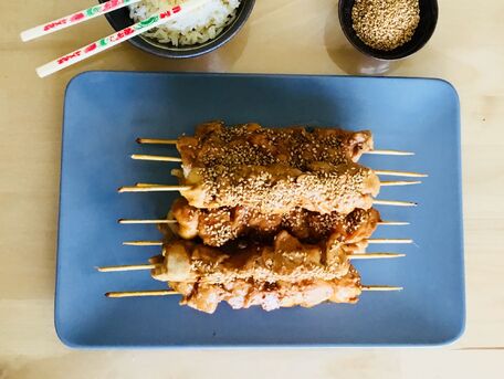 RECIPE MAIN IMAGE Brochettes de poulet yakitori