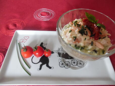 RECIPE MAIN IMAGE Verrine de mousse de courgette, pesto, tomates séchées et crabe nageur