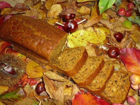 RECIPE MAIN IMAGE Gâteau d'automne au potimarron et aux épices