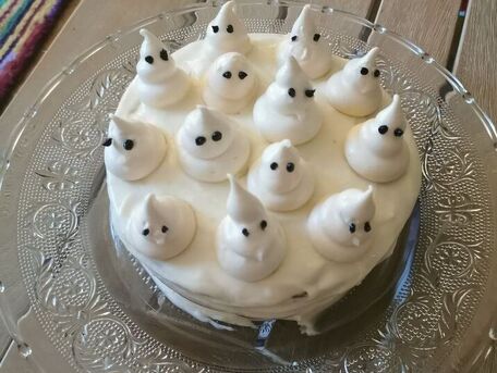 RECIPE MAIN IMAGE Gâteau fantôme d\'Halloween