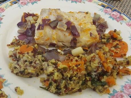 RECIPE MAIN IMAGE Filets de poisson au quinoa, jambon et carottes 