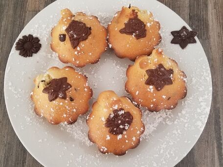 RECIPE MAIN IMAGE Petits muffins chocolat et poudre d'amandes