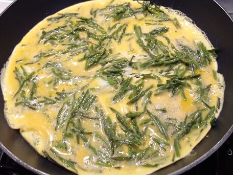 RECIPE MAIN IMAGE Omelette aux asperges sauvages.