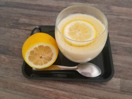 RECIPE MAIN IMAGE Crème végétale au citron
