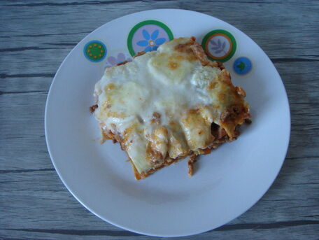 RECIPE MAIN IMAGE Lasagne bolognaise à la pancetta & mozza