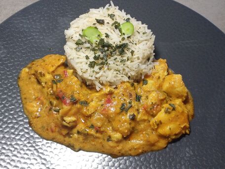 RECIPE MAIN IMAGE Poulet sauce curry