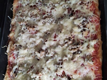 RECIPE MAIN IMAGE Pizza jambon fromage