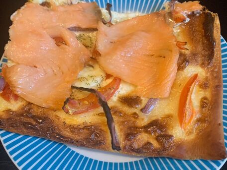 RECIPE MAIN IMAGE Pizza au saumon fumé