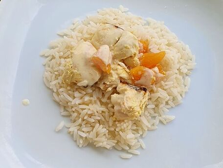 RECIPE MAIN IMAGE Poulet au curry et son riz