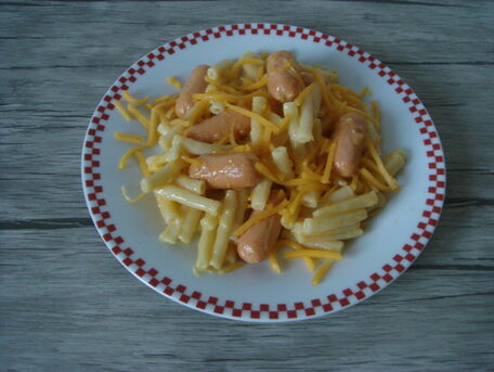 RECIPE MAIN IMAGE One pot pasta macaronis knacks & cheddar