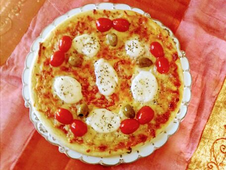 RECIPE MAIN IMAGE Pizza 3 romages tomates cerise