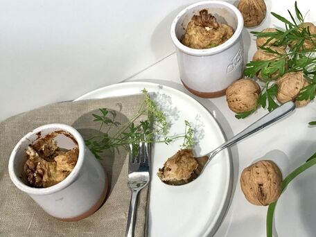 RECIPE MAIN IMAGE Soufflé de chou-fleur au gorgonzola et noix 