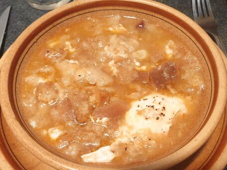 RECIPE MAIN IMAGE Soupe à l’ail (recette Castillane)