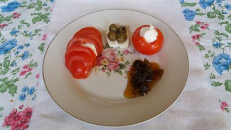 RECIPE MAIN IMAGE Variante de tomates mozzarella