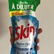 SKIP - Lot de 4 Lessive Liquide à Diluer Active Clean 500 ml (120 Lavages)