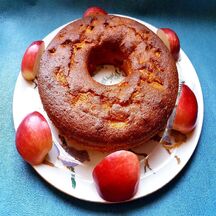 Gâteau couronne aux pommes