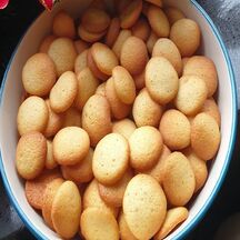 wine biscuits
