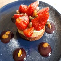 Financiers pistache et fraises