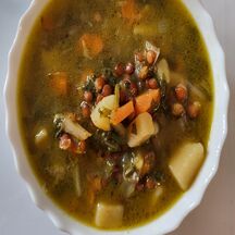 Soupe à la libanaise blettes et lentilles  et citron 