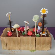 Jardinière de bonbons sur gâteau au chocolat !