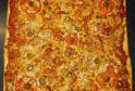 RECIPE THUMB IMAGE 12 Pizza au thon et à la sauce aux olives Méditerrannéenne.