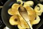RECIPE THUMB IMAGE 4 Méga Chausson aux pommes caramélisées, rhum, vanille ...