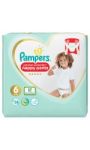 Couches taille 6 : 15+ kg Pampers
